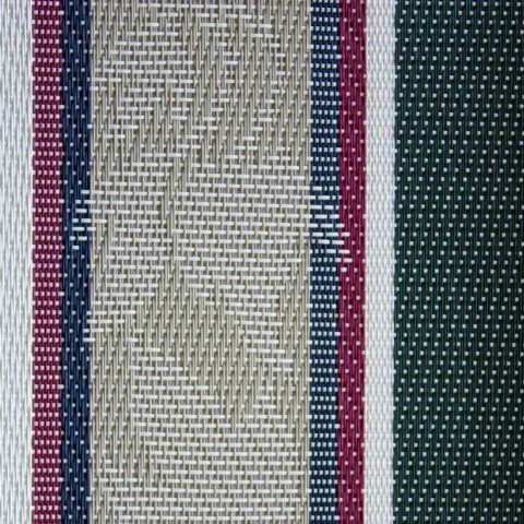 Текстилен с цветным орнаментом