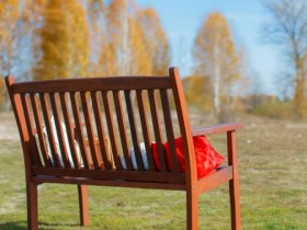 Лавки з дерева